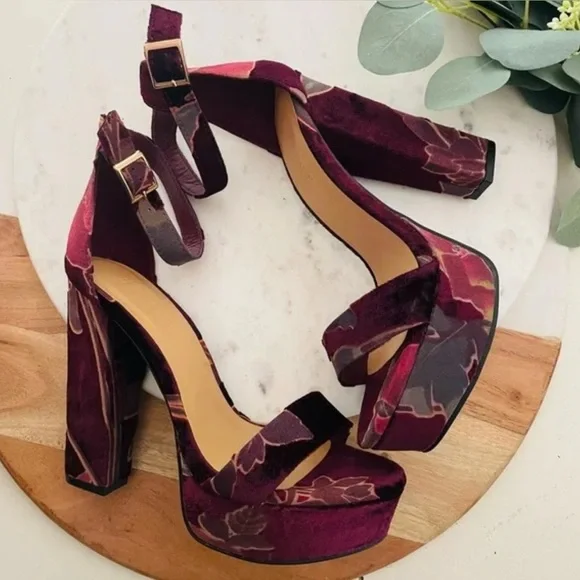 Floral Velvet Platform Heels - Picture 1 of 6